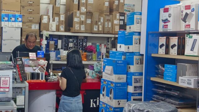 Sri Jaya Technology Kedai Komputer Skudai Johor Bahru berhampiran UTM menjual laptop Lenovo HP Acer ASUS Dell MSI serta menyediakan servis repair komputer dan laptop